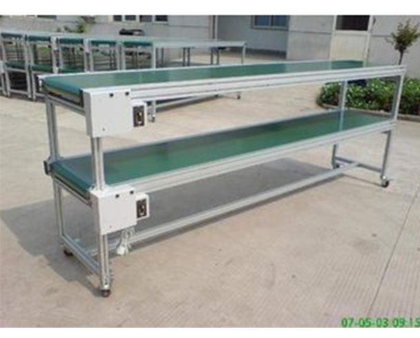 皮帶輸送機(jī)